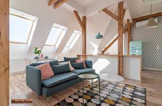 Wohnung kaufen in 28237 Bremen, Gemütliche Dachgeschosswohnung mit Balkon - provisionsfrei