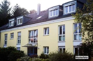 Mehrfamilienhaus kaufen in 37115 Duderstadt, Mehrfamilienhaus mit 3 Wohnungen - Heimwerkerobjekt