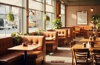 Gewerbeimmobilie kaufen in 47137 Duisburg, Gewerbeeinheit (ehem. Pizzeria)