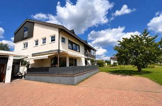 Mehrfamilienhaus kaufen in 72461 Albstadt, Modernisiertes Mehrfamilienhaus, Garten und zusätzlichem Grundstück - optional