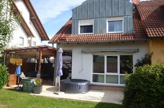 Doppelhaushälfte kaufen in 91413 Neustadt, Gepflegte Doppelhaushälfte in gesuchter Lage von Neustadt/Aisch