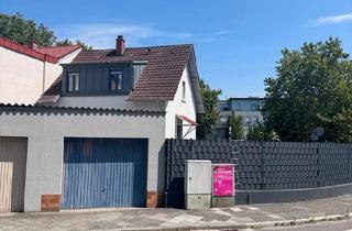 Einfamilienhaus kaufen in 67346 Speyer, Speyer - Teilsaniertes Einfamilienhaus inkls Garage Hof und Garten