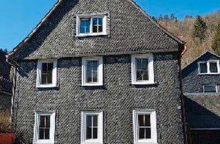 Haus kaufen in 98744 Oberweißbach, Schwarzatal - Zweifamilienhaus ohne Provision, Eigennutzung oder Anlageobjekt