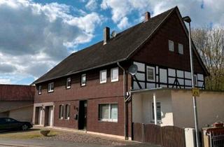 Haus kaufen in 37574 Einbeck, Einbeck - Mehrgenerationen Haus 2 Wohnungen