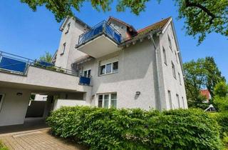 Wohnung kaufen in 13127 Berlin, Helle 3-Zimmer Wohnung im 1. OG mit Balkon und TG-Stellplatz