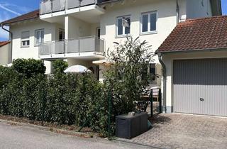 Wohnung kaufen in Hauptstr. 12, 84547 Emmerting, Bezugsfreie 2-Zimmer-Wohnung mit Südost-Loggia in ruhiger Lage!