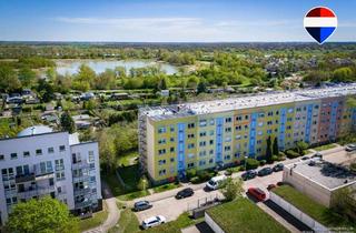 Wohnung kaufen in 39122 Salbke, Wohnen mit Weitblick: 3-Raum-Wohnung mit Balkon und Blick auf den Salbker See