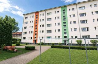 Wohnung kaufen in 04552 Borna, 3 Zimmer ETW mit Balkon in Borna