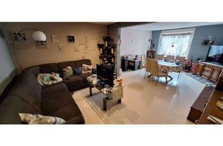 Wohnung kaufen in 69469 Weinheim, Helle große 2,5-Zimmer-Eigentumswohnung mit Wohnküche