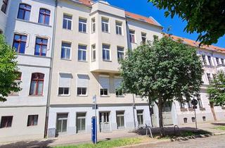 Wohnung kaufen in 39106 Alte Neustadt, Groß wie ein Haus! Altbauwohnung mit Erker & Balkon