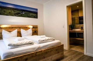 Wohnung kaufen in Schneilstraße, 59955 Winterberg, Einen Schneeballwurf vom Skigebiet entfernt, mit touristischer Vermietungsgenehmigung an Feriengäste