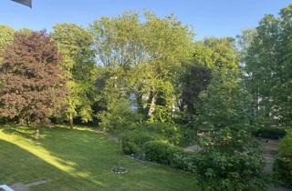 Wohnung kaufen in Heisterbusch, 46539 Dinslaken, Gepflegte 4,5-Zimmer-Wohnung mit Südbalkon, modernisiertem Bad und Gartenblick in Dinslaken-Hiesfeld