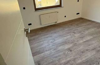 Wohnung mieten in 61250 Usingen, Schöne und sanierte 4-Raum-Wohnung mit Balkon