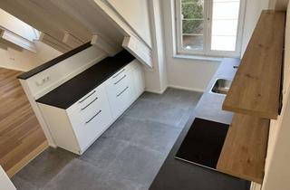 Lofts mieten in Josef-Spital-Straße, 82256 Fürstenfeldbruck, Saniertes DG Stadtloft inkl. EG-Garage & WallBox