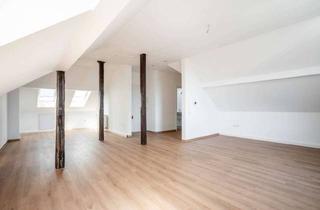 Wohnung mieten in 33602 Innenstadt, Renovierte Dachgeschosswohnung mit Einbauküche und Fernblick in Bielefeld Mitte