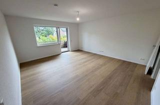 Wohnung mieten in Theodor-Storm-Straße 12, 46537 Dinslaken, Saniertes Apartment mit Balkon in ruhiger Lage