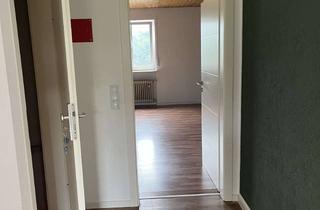 Wohnung mieten in Schlesienstraße 10, 66482 Niederauerbach, Viel Platz in Zweibrücken: 5-Zimmer-Wohnung in Niederauerbach