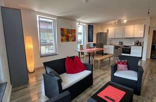 Wohnung mieten in Bahnhofplatz, 82110 Germering, Möbliert Zentral Modern WG-Geeignet - 3,5 Zimmer im Neubau 1. OG, nahe Fitnessstudio & Bahnhof, W15