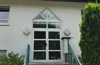 Wohnung mieten in Am Doosberg 18, 65375 Oestrich-Winkel, Schöne drei Zimmer Wohnung in Oestrich-Winkel - Ideal für zwei Studenten