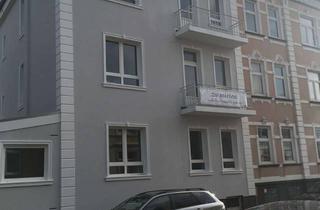 Wohnung mieten in Wilhelm-Heidsiek-Straße 13, 27472 Cuxhaven, Sanierte Wohnung (2017/18) mit dreieinhalb Zimmern sowie Gartennutzung und EBK in Cuxhaven