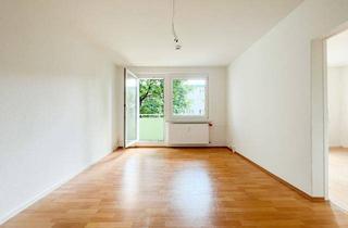 Wohnung mieten in Helbersdorfer Straße 12 c, 09120 Chemnitz, Renoviertes Wohnglück in ruhiger Lage: Helle Wohnung mit Balkon