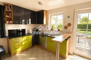 Einfamilienhaus kaufen in 53773 Hennef, Großzügiges Zweifamilienhaus mit Photovoltaikanlage und attraktiver Mieteinnahme in Hennef