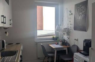 Wohnung mieten in Striehlstraße, 30159 Mitte, Teilmöblierte 3-Zimmer-Wohnung mit Terrasse in zentraler Lage