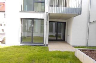 Wohnung mieten in Paulusweg, 70736 Fellbach, Ruhige 2-Zi-Wohnung mit EBK und Westbalkon in Fellbach