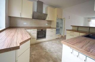 Wohnung mieten in 86637 Binswangen, Großzügige 4-ZKB mit 2 Balkonen * EBK * Gartenanteil optional*