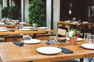 Gastronomiebetrieb mieten in 65183 Wiesbaden, Tolles Restaurant + Außenterrasse | Gegen Abstand | 100 qm | Wiesbadener Fußgängerzone***