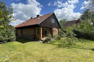 Haus kaufen in 31303 Burgdorf, Wohnen im Grünen mit Wohlfühlgarantie – Großzügiges Familienidyll auf traumhaftem Naturgrundstück