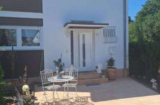 Haus kaufen in 65779 Kelkheim, Familienglück in Kelkheim-Hornau – bezugsfertiges Reihenendhaus mit Garten