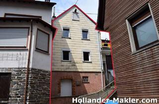 Haus kaufen in 56867 Briedel, Gemütliches Wohnhaus mit Garten, Moselgrundstück und herrlichem Blick auf die Weinberge