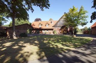 Haus kaufen in 33442 Herzebrock-Clarholz, Ein exklusiver Rückzugsort voller Charme – Wohnen im Denkmal mit Natur und modernem Komfort