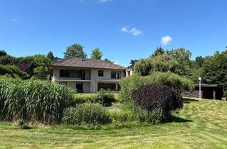 Einfamilienhaus kaufen in Fannyhöh 15, 22926 Ahrensburg, Charmantes Einfamilienhaus auf parkähnlichem großen Grundstück in Ahrensburg