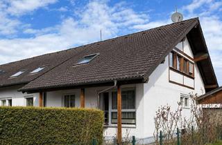 Haus kaufen in 79224 Umkirch, Wohnhaus in Umkirch - ideal für Familien und zur Nutzung als Einfamilien-, Zweifamilien- oder Mehrge