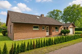 Haus kaufen in 26810 Westoverledingen, Zentral aber ruhig gelegenes, aktuell vermietetes, Wohnhaus mit großem Grundstück und Garage!