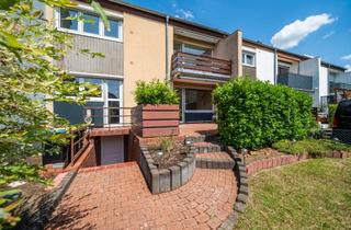 Reihenhaus kaufen in Sportweg, 30880 Laatzen, Reihenhaus mit 3 Einheiten in Laatzen-Rethen - Substanz erneuert, Gestaltung frei, Garten & Balkon