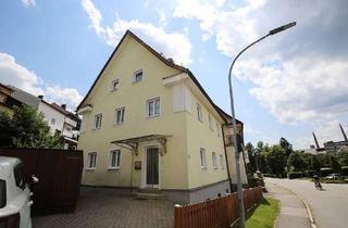 Haus kaufen in 94227 Zwiesel, Reiheneckhaus in zentraler Lage!