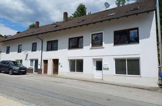 Mehrfamilienhaus kaufen in Lessingstraße 10, 94327 Bogen, Mehrfamilienhaus mit 5 Wohneinheiten und einer Ladeneinheit
