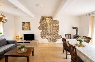 Haus kaufen in 55234 Freimersheim, ** Charmantes EFH mit Innenhof, Garten, großer Dachterrasse und die Option zur Hobbywerkstatt **