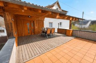 Haus kaufen in 78737 Fluorn-Winzeln, Großzügiges Zweifamilienhaus mit vielseitigem Potenzial in Fluorn-Winzeln