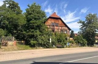 Anlageobjekt in Solschener Straße, 31241 Ilsede, Historisches Fachwerkhaus mit Entwicklungspotenzial in Groß Bülten