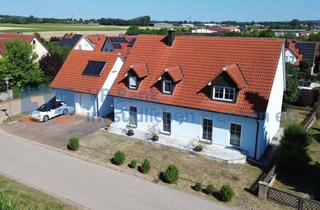 Anlageobjekt in 91710 Gunzenhausen, Vielseitiges Zweifamilienhaus mit zwei separaten Apartments in traumhafter Ortsrandlage von Aha