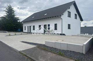Wohnung kaufen in 36100 Petersberg, Doppelhaushälfte mi zwei Eigentumswohnungen hier Maisonettewohnung