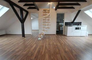 Wohnung mieten in 53111 Bonn, Schicke luxuriöse Dachgeschosswohnung 2 Zimmer Cabriofenster Schlafempore Gartennutzung modernis.MFH