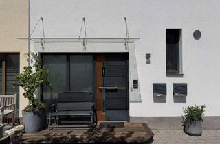 Wohnung kaufen in 79232 March, Familienfreundliche Eigentumswohnung auf 2 Etagen mit Hauscharakter und eigenem Garten