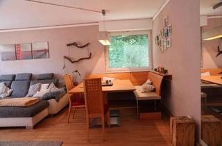 Wohnung kaufen in 74847 Obrigheim, Hochwertig modernisierte 3,5-Zimmer-Eigentumswohnung mit Eichenparkett, Balkon und Garage