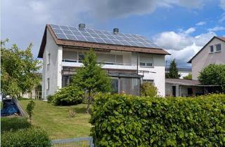 Wohnung kaufen in 73614 Schorndorf, Große 3-Zimmer-Wohnung in Schorndorf-Schlichten mit Garten und Fernsicht
