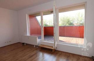 Wohnung mieten in An Der Enckekaserne 15, 39110 Stadtfeld West, Familienwohnung in der Enckekaserne - 4 Zimmer, Dachterrasse, Wanne, Dusche und Abstellraum